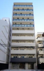 神奈川県横浜市中区曙町１ 11階建 築8年7ヶ月
