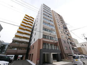 北海道札幌市中央区南三条東４ 地上11階地下1階建 築1年6ヶ月
