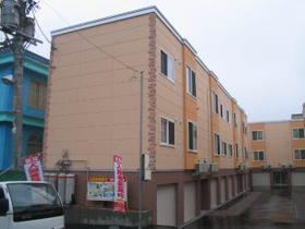 北海道札幌市手稲区西宮の沢五条１ 3階建 築18年1ヶ月