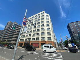 北海道札幌市中央区南一条西２３ 地上10階地下1階建