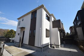 東京都町田市上小山田町 2階建 築4年7ヶ月