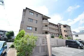 大阪府茨木市真砂１ 4階建 築22年9ヶ月