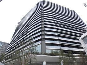 東京都渋谷区神宮前２ 23階建 築4年2ヶ月