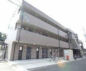 京都府京都市右京区太秦垂箕山町 3階建 築18年10ヶ月