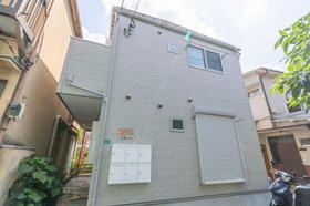 ＩＶＹＨＯＵＳＥＩＫＥＢＵＫＵＲＯ 2階建