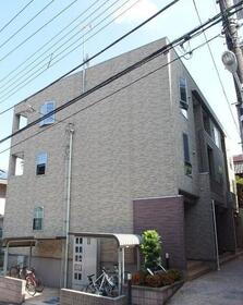プラシード染宮 3階建