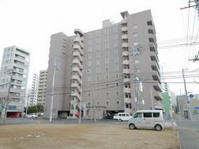 北海道札幌市中央区南六条東１ 11階建