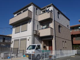 静岡県浜松市中央区和地山３ 3階建 築6年9ヶ月