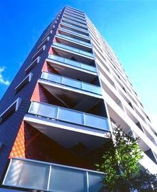 東京都新宿区新宿５ 14階建 築15年2ヶ月