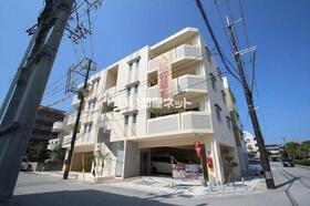 ＡｍｂｉｔｉｏｕｓＸ（アンビシャスＸ）