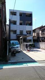 神奈川県横浜市中区大和町２ 4階建 築10年2ヶ月
