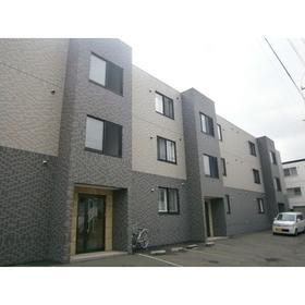 北海道札幌市豊平区平岸四条１１ 3階建 築15年5ヶ月