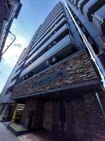 東京都渋谷区本町１ 13階建 築23年10ヶ月