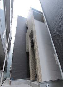 愛知県名古屋市千種区千種３ 2階建 築9年10ヶ月