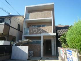 愛知県名古屋市中村区並木１ 3階建 築16年9ヶ月