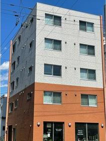 北海道札幌市西区琴似一条７ 5階建