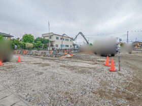 群馬県伊勢崎市茂呂町２ 2階建