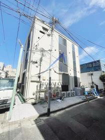 東京都荒川区町屋５ 3階建 築3年2ヶ月