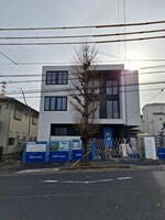 神奈川県横浜市青葉区梅が丘 3階建