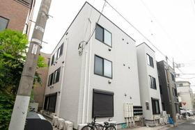 東京都足立区千住緑町２ 3階建 築5年9ヶ月