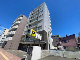 北海道札幌市北区北二十一条西４ 8階建 築17年4ヶ月
