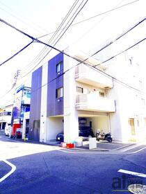 東京都府中市片町１ 4階建