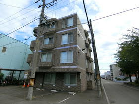 北海道札幌市白石区栄通２１ 4階建 築30年4ヶ月