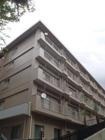 神奈川県横浜市青葉区新石川２ 5階建 築49年7ヶ月
