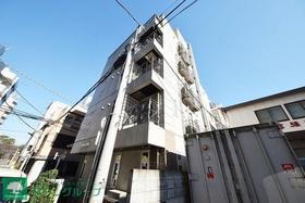 東京都港区西麻布１ 地上6階地下1階建