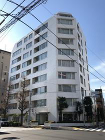 東京都渋谷区東３ 地上10階地下1階建 築21年5ヶ月