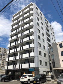 北海道札幌市中央区南六条西１８ 10階建 築10年3ヶ月