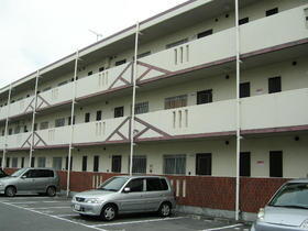 兵庫県明石市魚住町清水 3階建 築26年8ヶ月