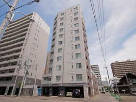 北海道札幌市中央区北二条西１３ 11階建 築16年3ヶ月