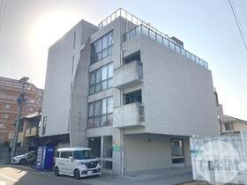 Ｌａ　Ｓａｎｔｅ（ラ・サンテ）