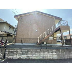愛知県知立市牛田町下流 2階建 築17年11ヶ月