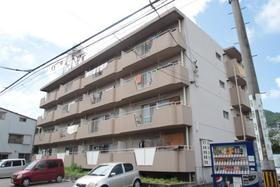広島県広島市西区高須３ 4階建 築45年6ヶ月
