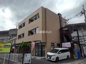 フジイマンション 3階建