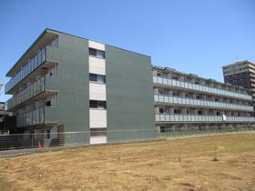 レオ四拾八番館