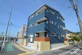 福岡県福岡市城南区梅林２ 3階建 築9年3ヶ月