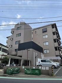神奈川県横浜市鶴見区岸谷１ 5階建 築31年4ヶ月