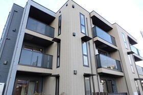 Ｄ－ＲＯＯＭ白萩町