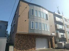 北海道札幌市厚別区厚別西三条５ 3階建 築15年9ヶ月