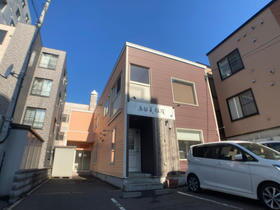 北海道札幌市中央区南六条西１８ 2階建 築20年9ヶ月