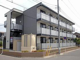 レオパレスプランドール八ヶ崎 3階建