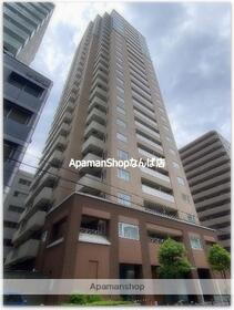 クロスレジデンス大阪新町（旧　ベルファース大阪新町） 25階建