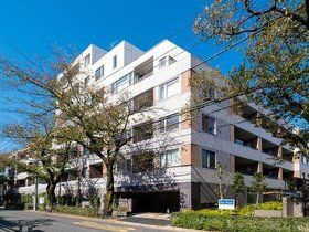 東京都目黒区目黒本町２ 7階建 築17年5ヶ月