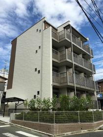 神奈川県横須賀市汐見台２ 4階建 築8年1ヶ月