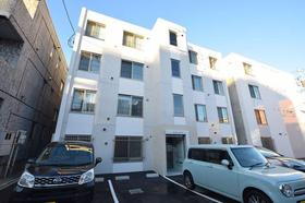 北海道札幌市中央区南十二条西１０ 4階建 築5年7ヶ月