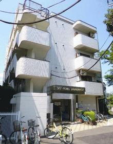 神奈川県横浜市鶴見区生麦１ 5階建 築36年3ヶ月
