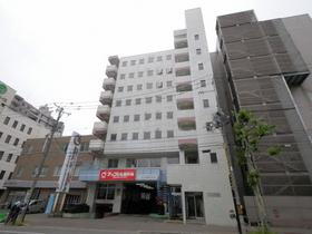 北海道札幌市中央区北四条西１７ 8階建 築36年3ヶ月